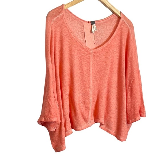 ✅SOLD-We The Free People | Burnout Split Back Crop Top Oversized Linen Blend - Picture 3 of 8